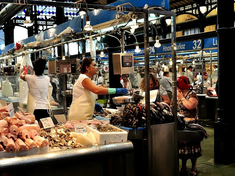 Puesto de pescado del Mercado de Abastos de Jerez
