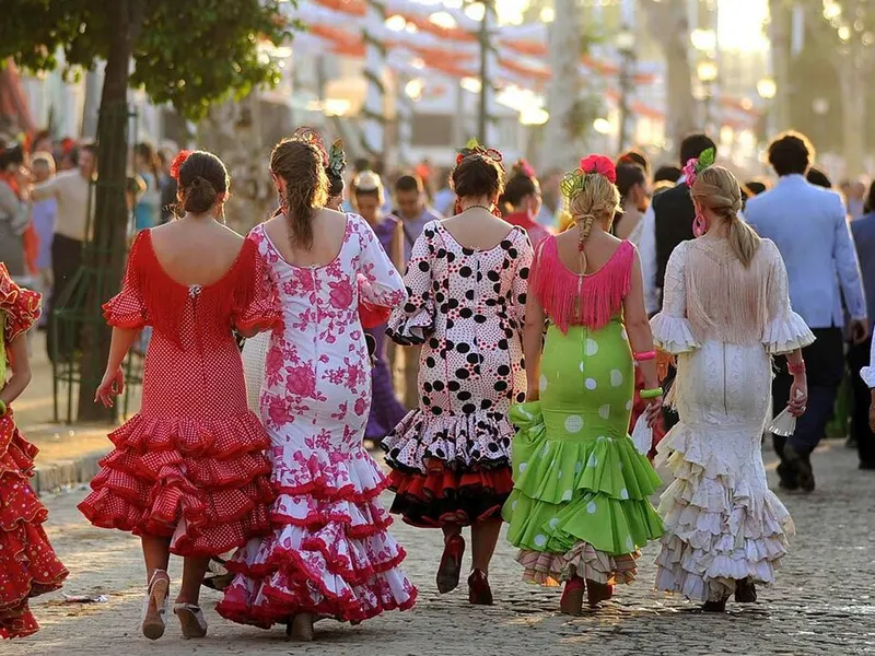 Trajes de flamenca en la feria